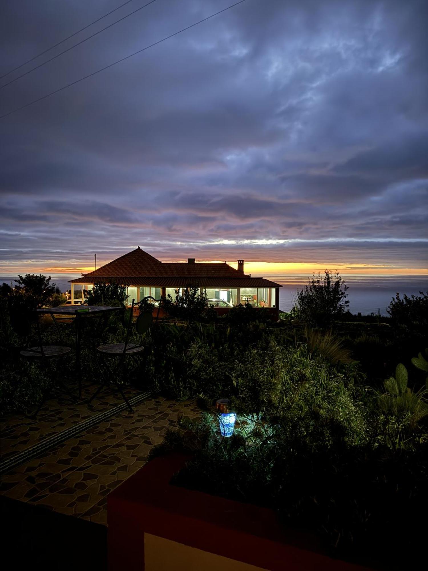 Victoria Tiny Stone House Villa Ponta do Pargo Exterior foto